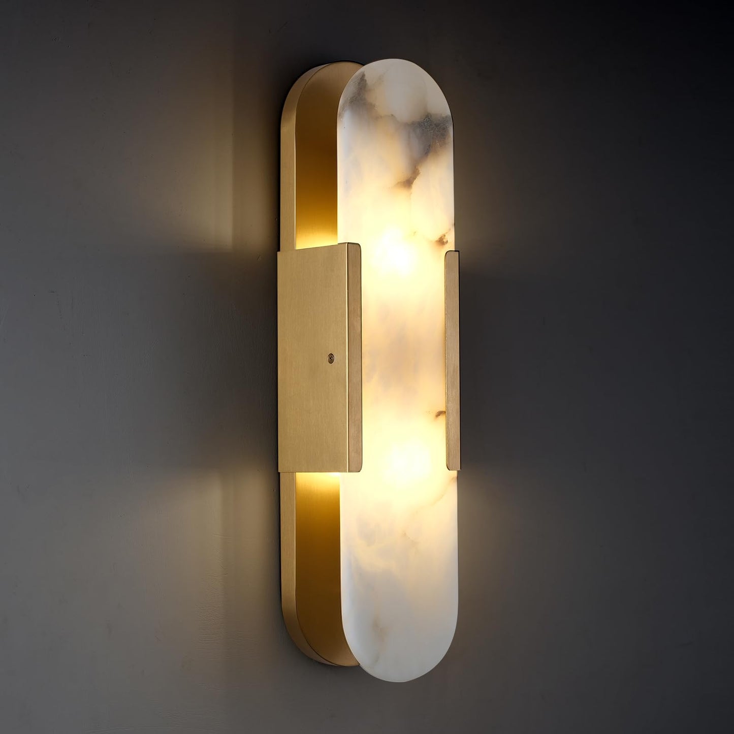 Sucelating 19.7 in Brass Alabaster Wall Sconces, Natural Marble Wall Sconces Indoor Alabaster Sconces for Living Room Modern Alabaster Sconces Wall Lighting for Dining Room Stairs Bedroom