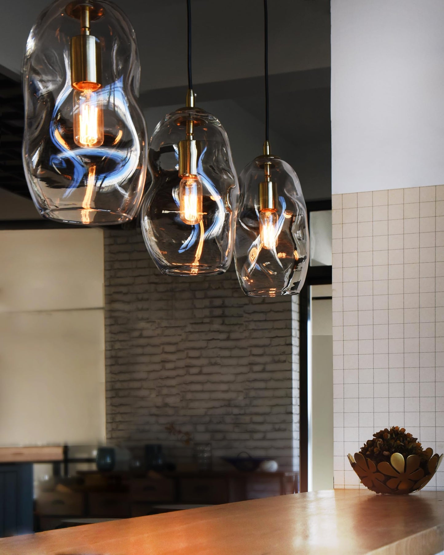 CASAMOTION Pendant Light Fixtures Glass Pendant Lights Kitchen Island Modern Gold Brass Kit Clear Organic Globe Bar Counter Dining Room Large Lamp Shade 12 Inch Height 1 Pack