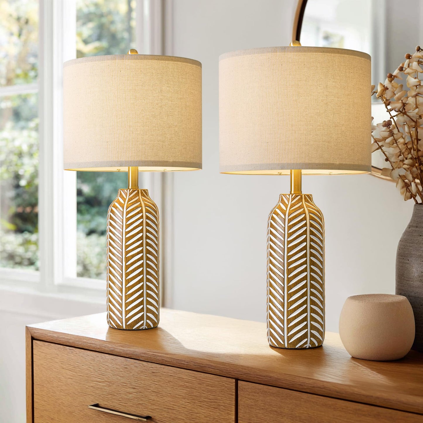 BOBOMOMO 26" Farmhouse Table Lamps Set of 2 - Vintage Leaf Design, Rustic Resin Nightstand Lamps for Bedroom, Living Room, Nursery, Hallway, Elegant Living Room Lamps with Linen Shades Antique Brown