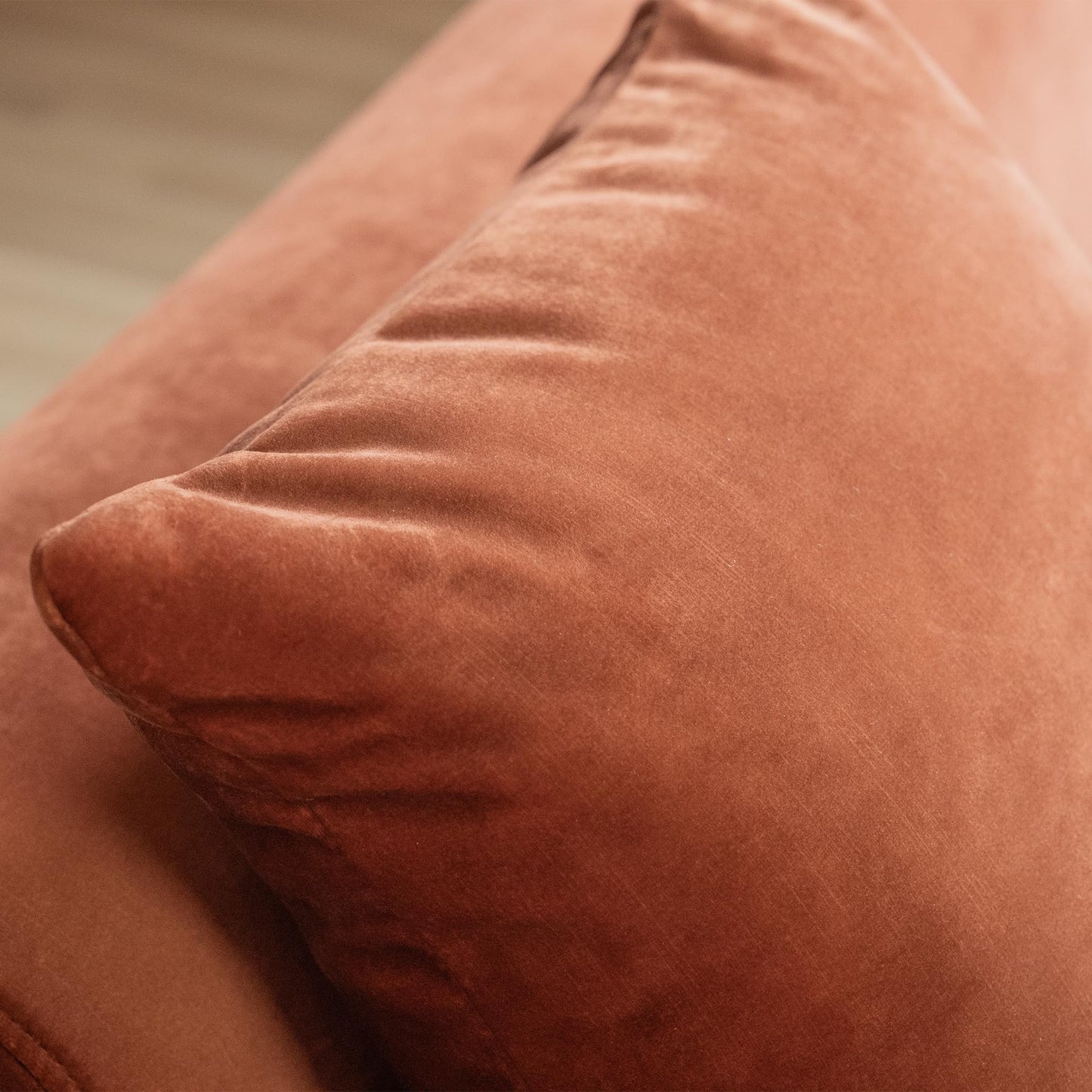 Acanva Luxury Modern Tight Curved Back Velvet Sofa, Minimalist Style Comfy Couch for Living Room Apartment, 3 Seater, Tangerine
