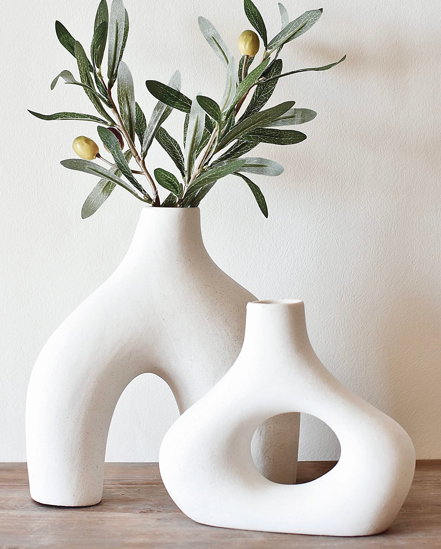 Carrot's Den Donut Vase, Set of 2 - White Large Ceramic Vase - Minimalist Nordic, Hollow | Table Centerpiece, Olive Plant, Wedding, Living Room, Bookshelf, Office, Modern Home, Entryway, Console